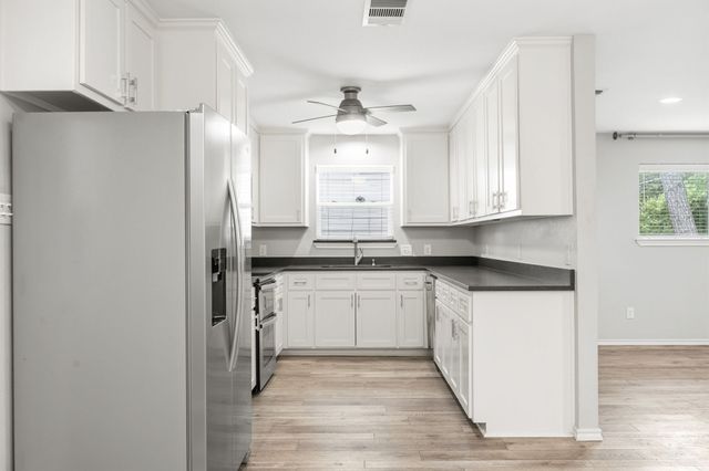 1509 Terbet Lane, Fort Worth, TX 76112