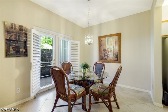 823 Tanbark DR 103, Naples, FL 34108