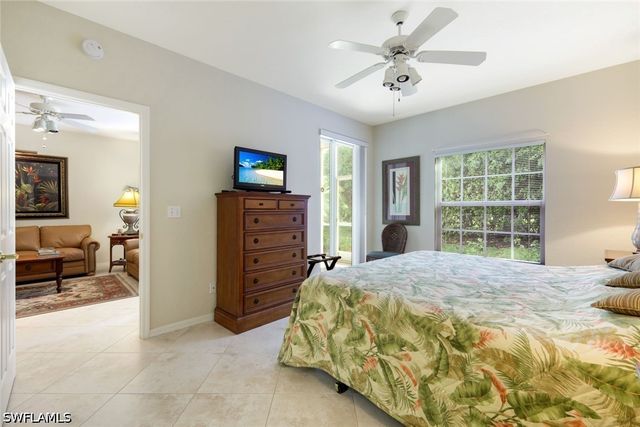 823 Tanbark DR 103, Naples, FL 34108