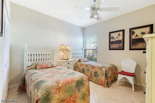823 Tanbark DR 103, Naples, FL 34108