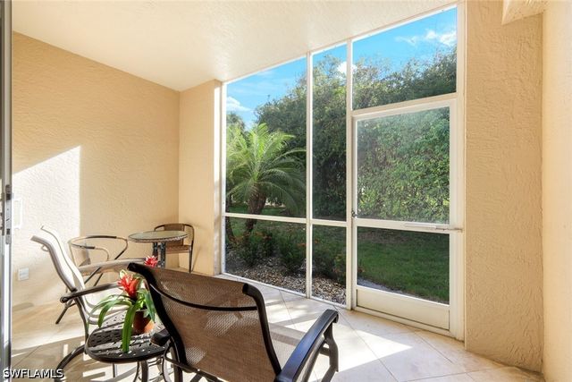 823 Tanbark DR 103, Naples, FL 34108