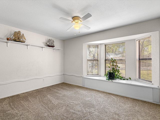 4505 Deer Lodge Court, Arlington, TX 76017