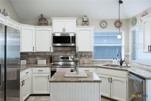 4708 Oxford Drive, Temple, TX 76502