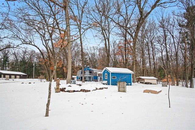 8752 Bills Lake Court, Newaygo, MI 49337