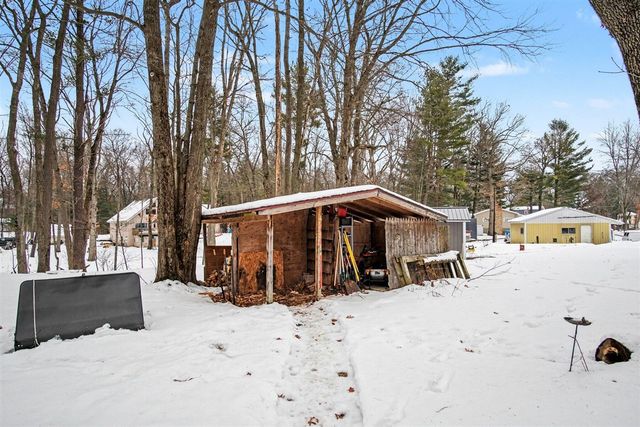 8752 Bills Lake Court, Newaygo, MI 49337