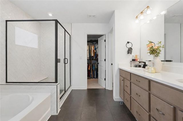 895 Michigan Circle, Hoschton, GA 30548