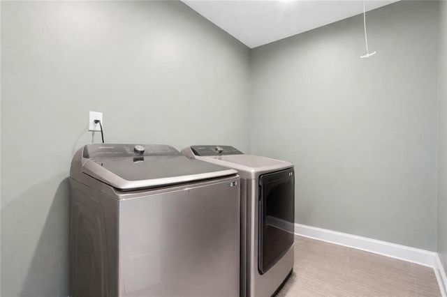 895 Michigan Circle, Hoschton, GA 30548