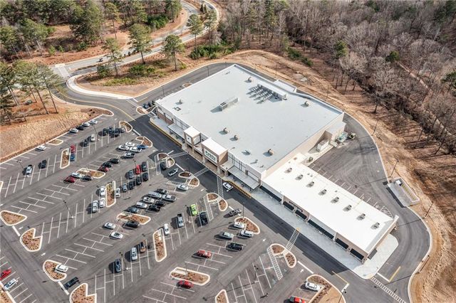 895 Michigan Circle, Hoschton, GA 30548