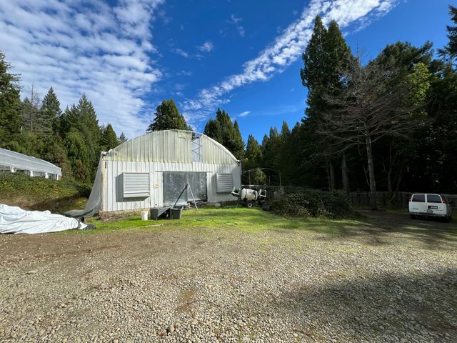 250 Gibson Creek Road, Whitethorn, CA 95589