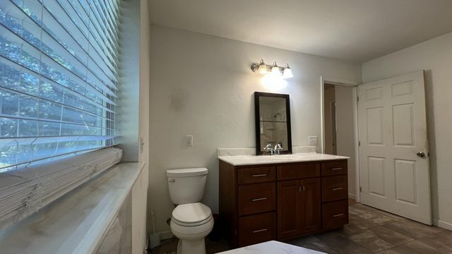 250 Gibson Creek Road, Whitethorn, CA 95589