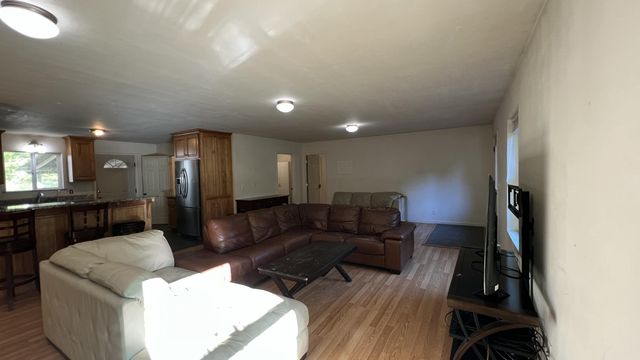 250 Gibson Creek Road, Whitethorn, CA 95589