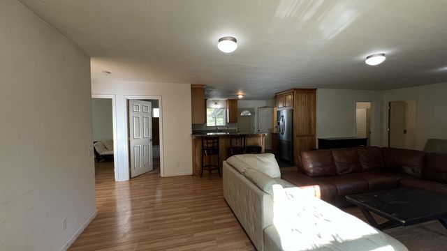 250 Gibson Creek Road, Whitethorn, CA 95589