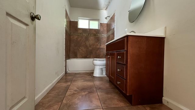 250 Gibson Creek Road, Whitethorn, CA 95589