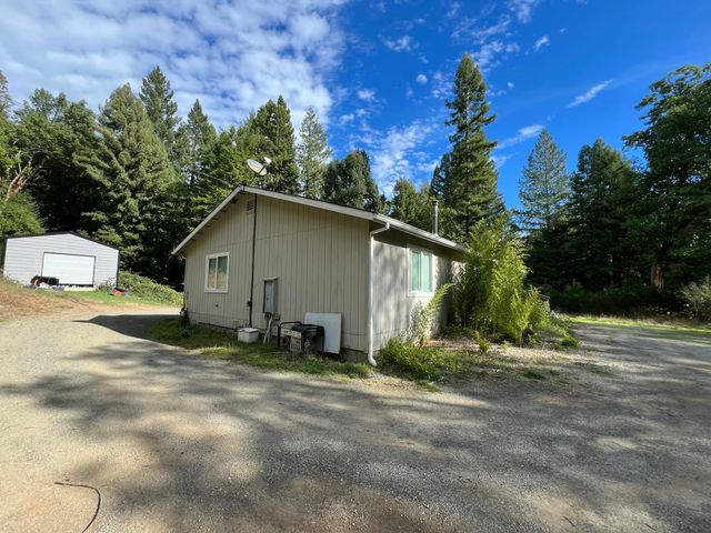 250 Gibson Creek Road, Whitethorn, CA 95589