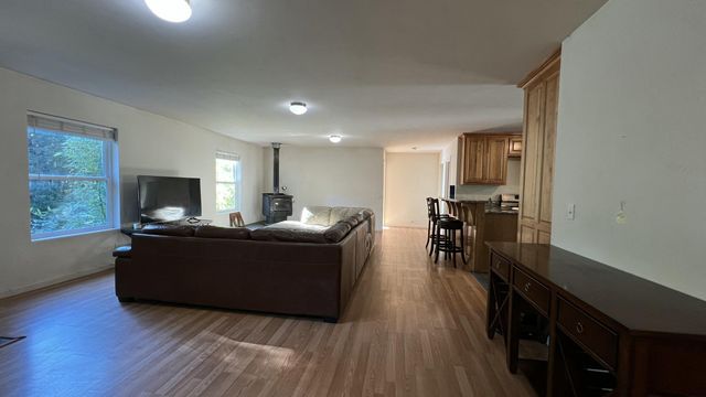 250 Gibson Creek Road, Whitethorn, CA 95589