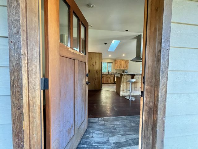 250 Gibson Creek Road, Whitethorn, CA 95589