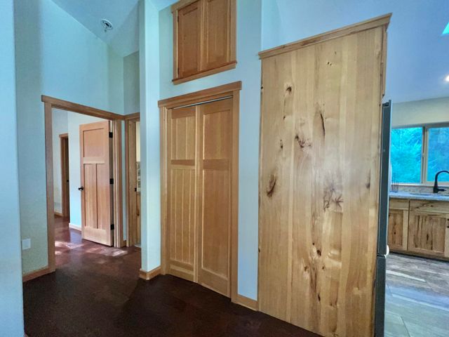 250 Gibson Creek Road, Whitethorn, CA 95589