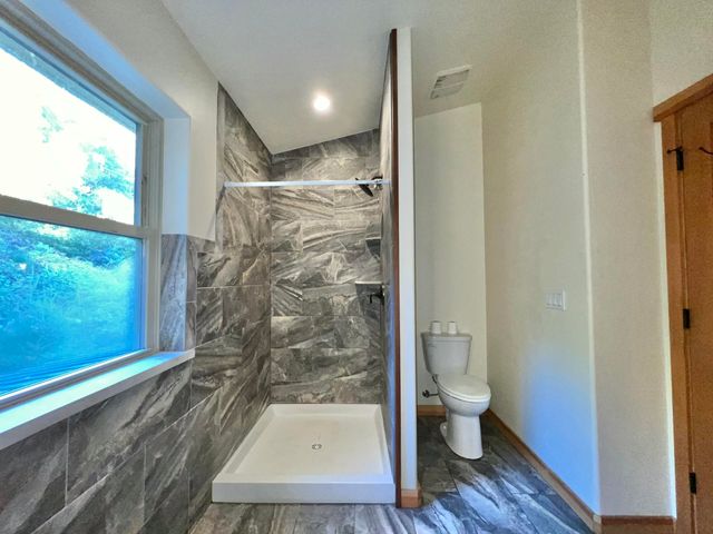 250 Gibson Creek Road, Whitethorn, CA 95589