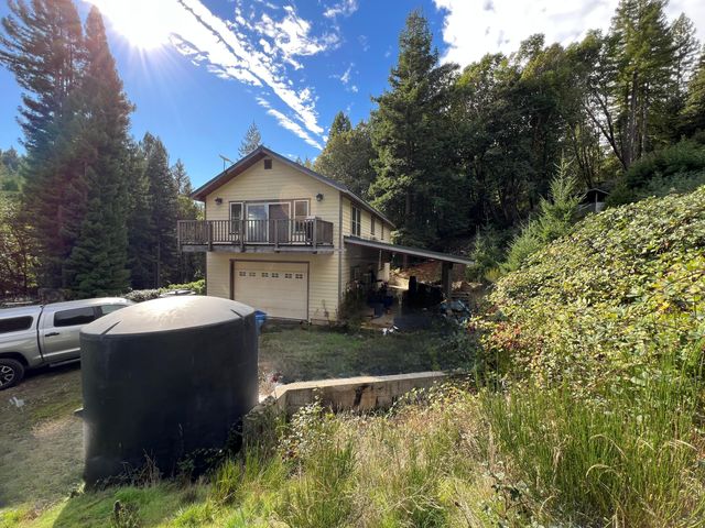 250 Gibson Creek Road, Whitethorn, CA 95589