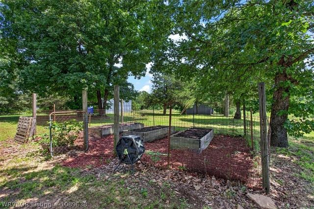 1101 Huckleberry Lane, Huntington, AR 72940