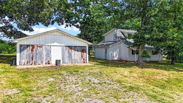 1101 Huckleberry Lane, Huntington, AR 72940