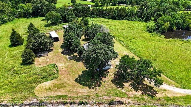 1101 Huckleberry Lane, Huntington, AR 72940