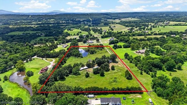 1101 Huckleberry Lane, Huntington, AR 72940