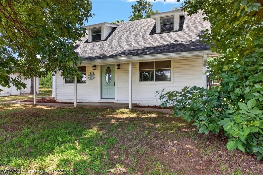 1101 Huckleberry Lane, Huntington, AR 72940