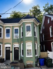 13 E LEE ST, Hagerstown, MD 21740