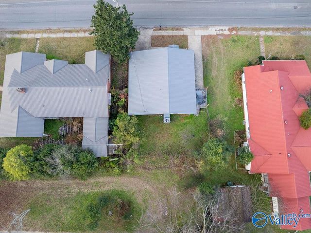 204 E Charlotte Avenue, Scottsboro, AL 35768