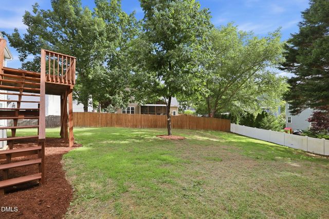 103 Castlebridge Court, Apex, NC 27502