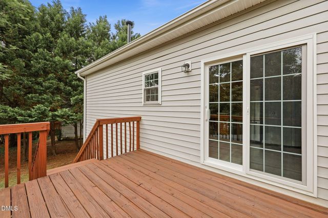 103 Castlebridge Court, Apex, NC 27502