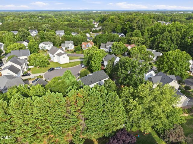 103 Castlebridge Court, Apex, NC 27502