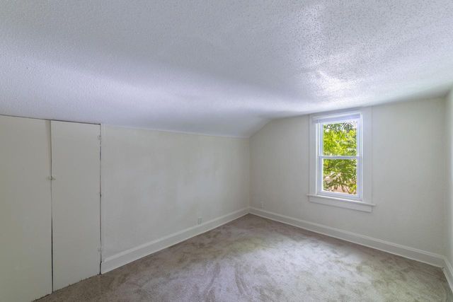 2222 N 51St STREET, Milwaukee, WI 53208