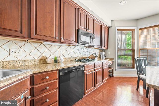 207 CREEK VALLEY LN, Rockville, MD 20850