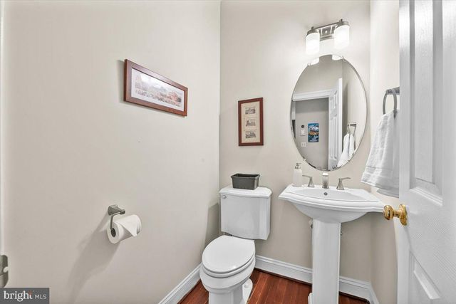 207 CREEK VALLEY LN, Rockville, MD 20850