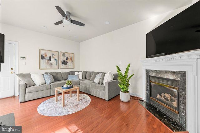 207 CREEK VALLEY LN, Rockville, MD 20850