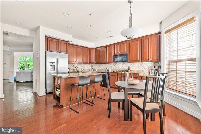 207 CREEK VALLEY LN, Rockville, MD 20850