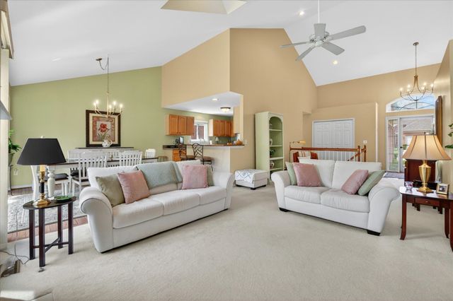 4288 Gardenia Drive, Sterling Heights, MI 48314