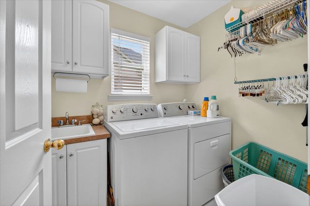 4288 Gardenia Drive, Sterling Heights, MI 48314