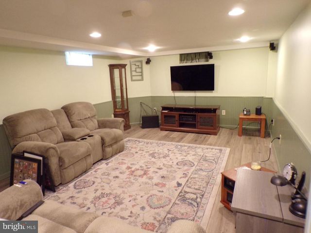 1417 MARGARET ST, Reading, PA 19605