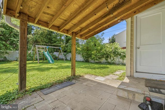 733 LEAFYDALE TER, Pikesville, MD 21208