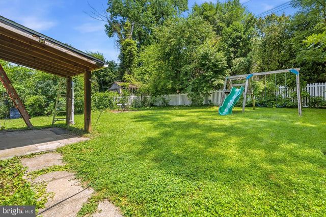 733 LEAFYDALE TER, Pikesville, MD 21208