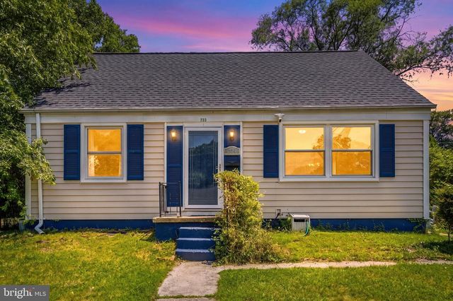 733 LEAFYDALE TER, Pikesville, MD 21208