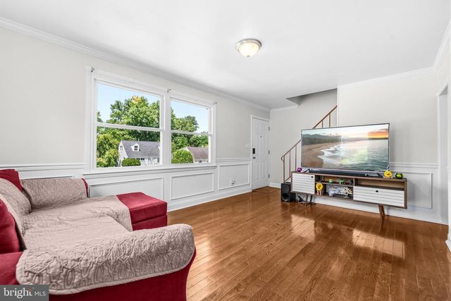 733 LEAFYDALE TER, Pikesville, MD 21208