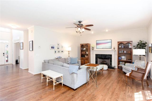 665 Braidwood NW, Acworth, GA 30101