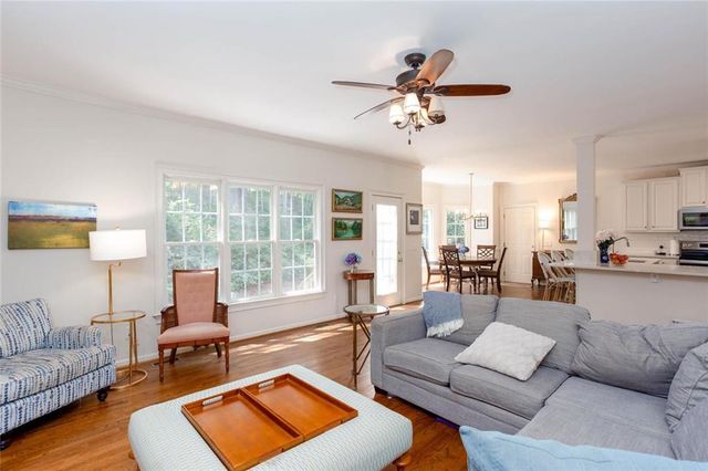 665 Braidwood NW, Acworth, GA 30101