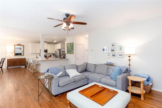 665 Braidwood NW, Acworth, GA 30101