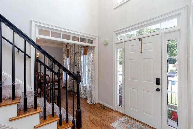 665 Braidwood NW, Acworth, GA 30101