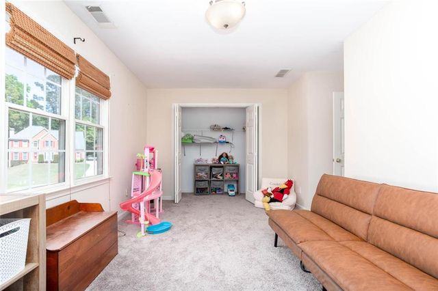 665 Braidwood NW, Acworth, GA 30101